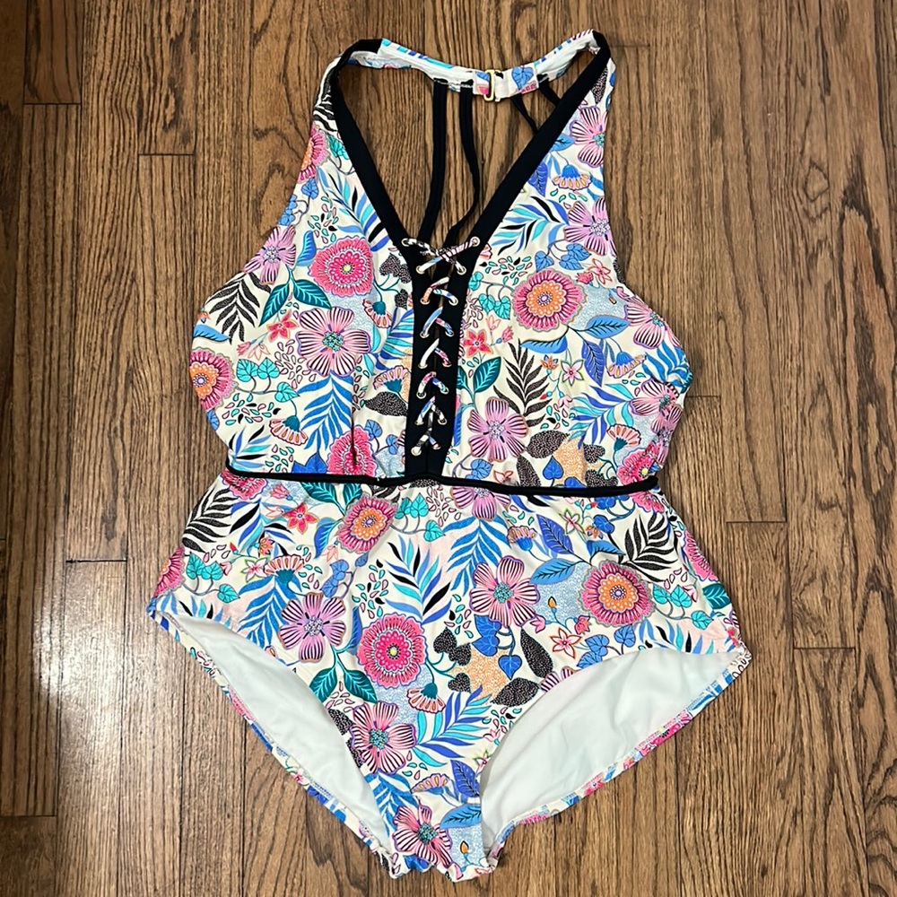 3X swim suit